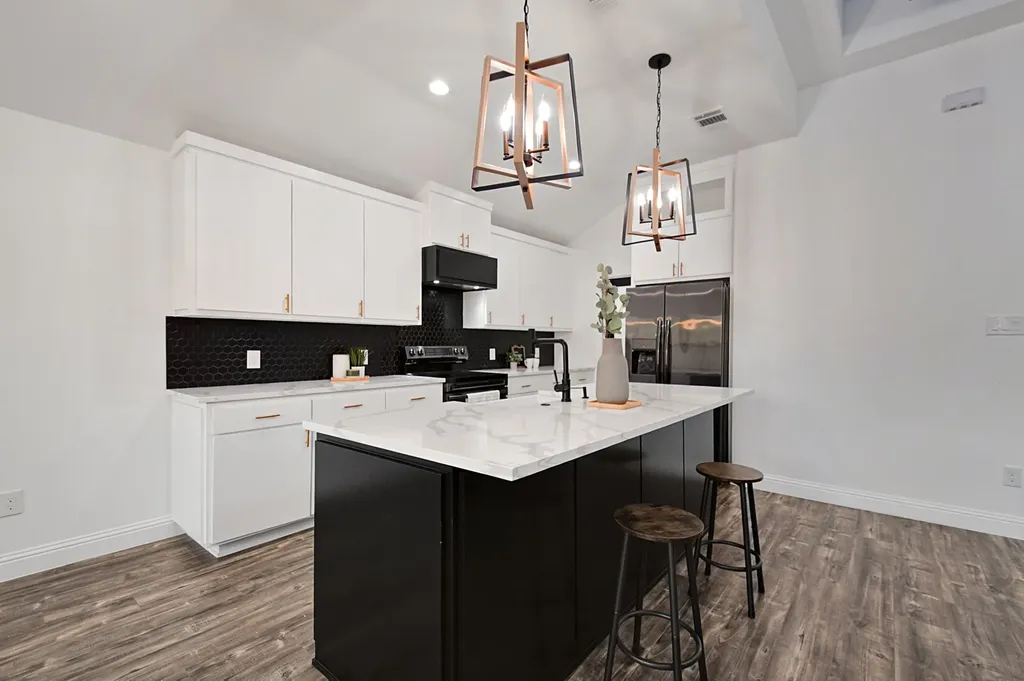 4325 Carmel Avenue Fort Worth TX 76119