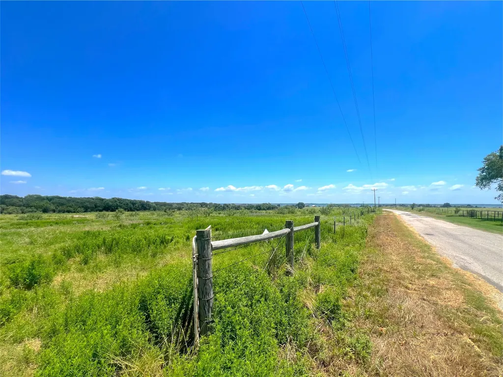 Lot 3 SE County Road 2220 Corsicana TX 75109