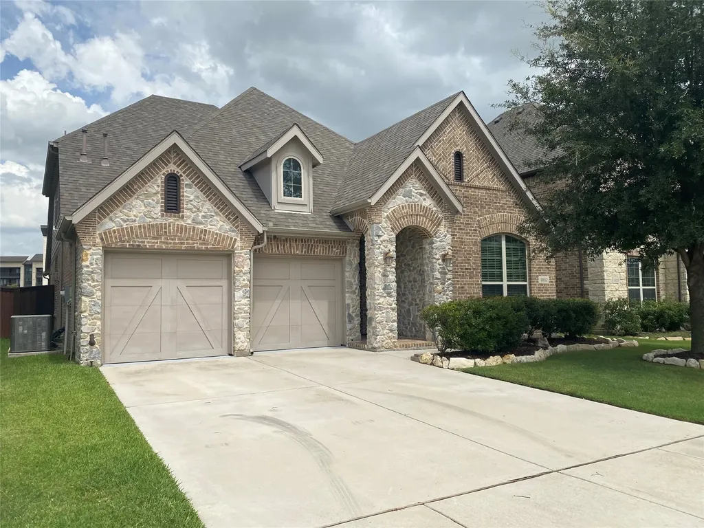 9932 Haversham Drive Fort Worth TX 76131