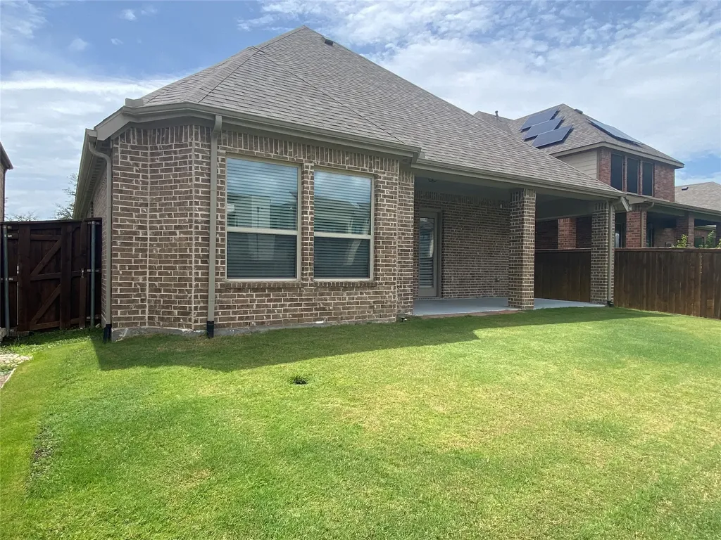 9932 Haversham Drive Fort Worth TX 76131