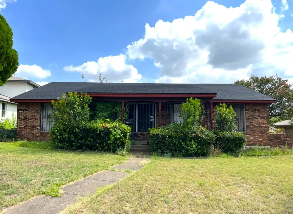 1244 Serenade Dallas TX 75241