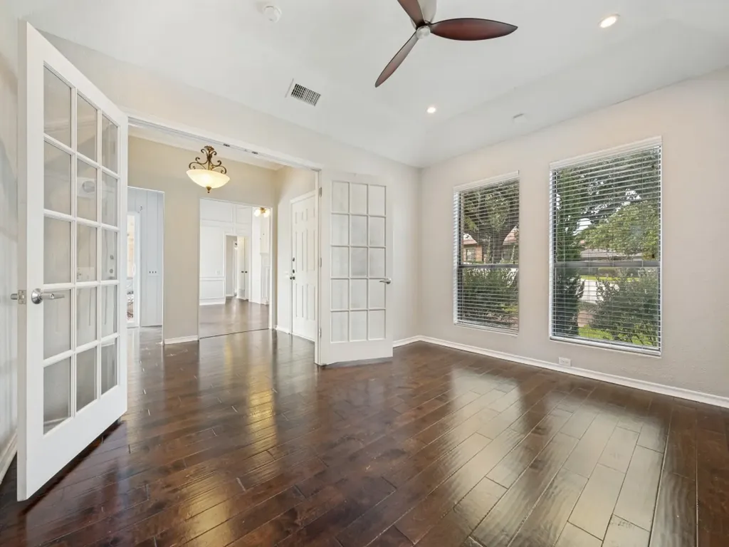 2702 Lookout Place Carrollton TX 75007