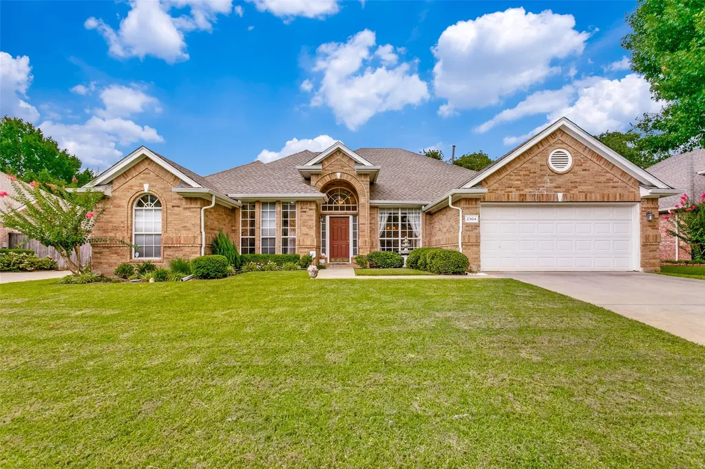 2304 Castlegate Drive Corinth TX 76210