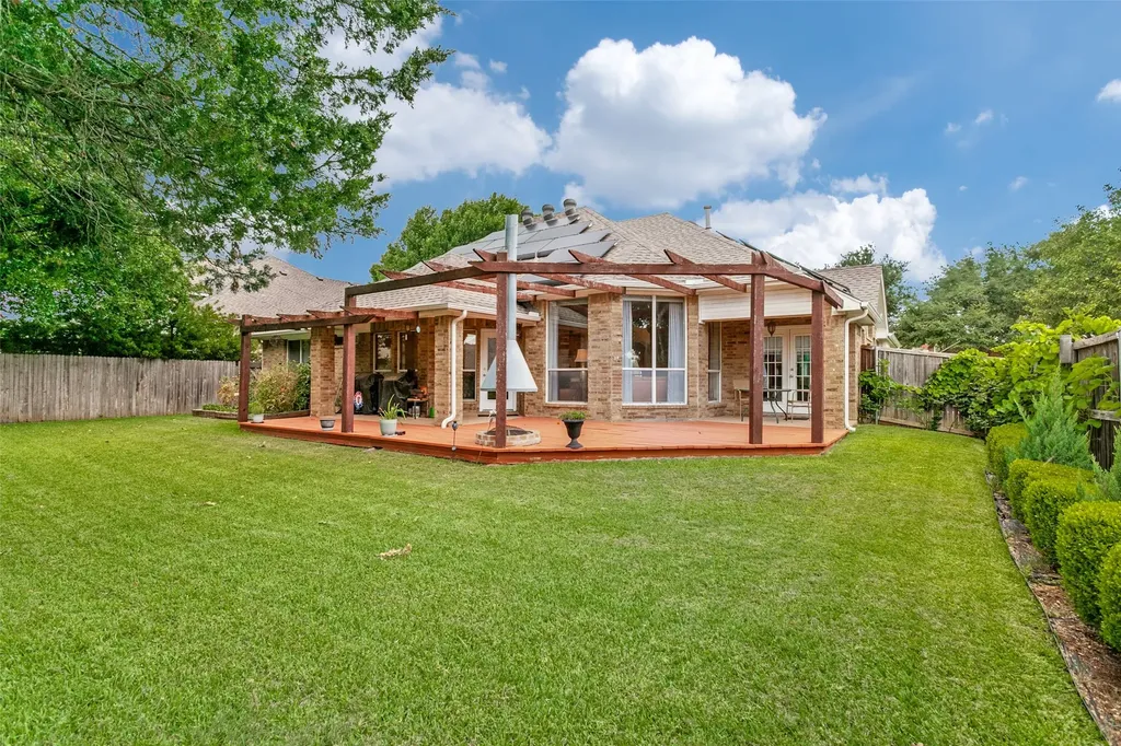2304 Castlegate Drive Corinth TX 76210