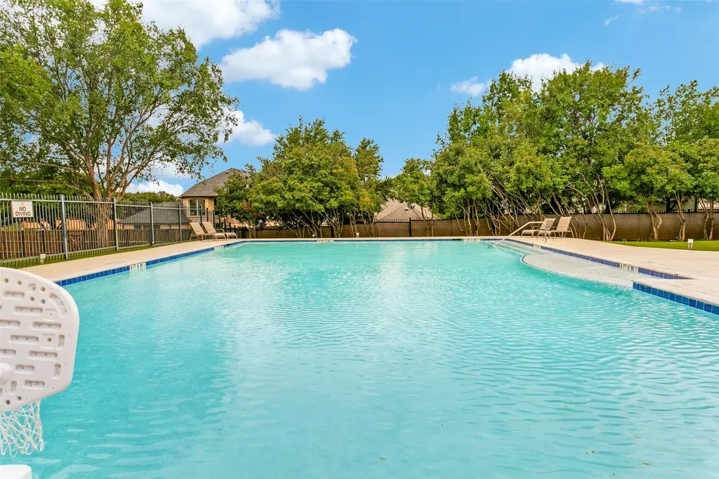 2304 Castlegate Drive Corinth TX 76210