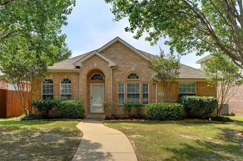 2075 Garden Crest Drive Rockwall TX 75087