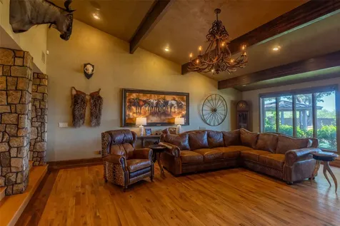 1811 Wallace Avenue Paducah TX 79248
