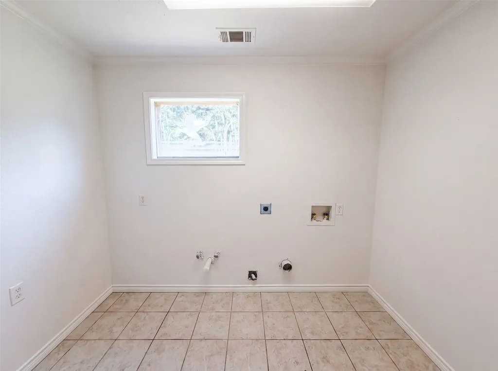 205 Private Road 6980 Alba TX 75410
