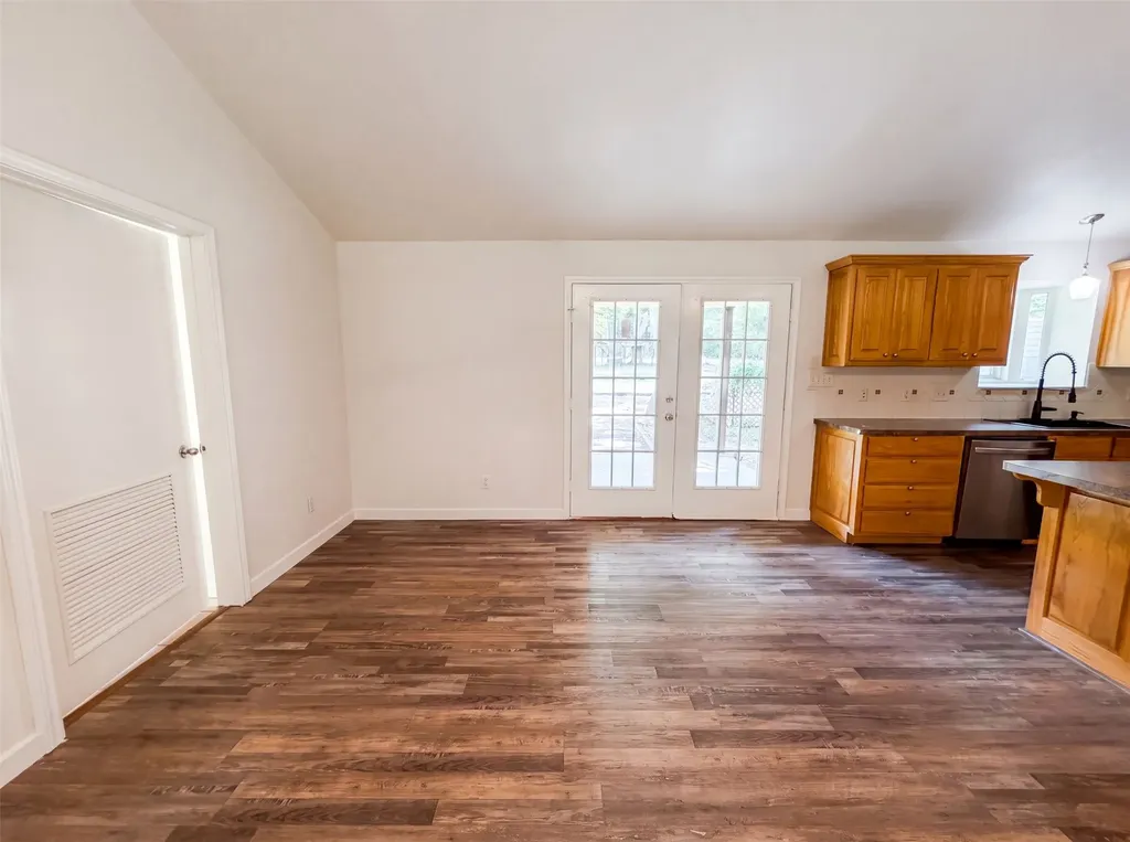 205 Private Road 6980 Alba TX 75410