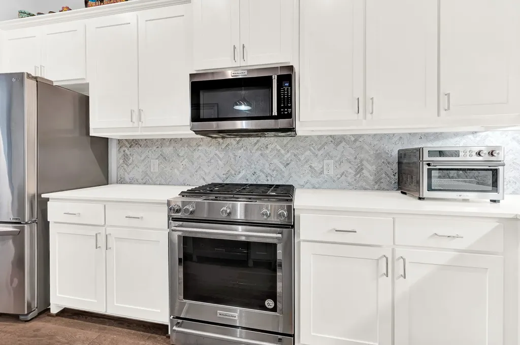 5015 Meridian Lane Addison TX 75001