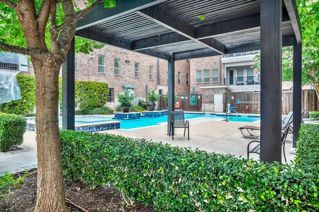 5015 Meridian Lane Addison TX 75001