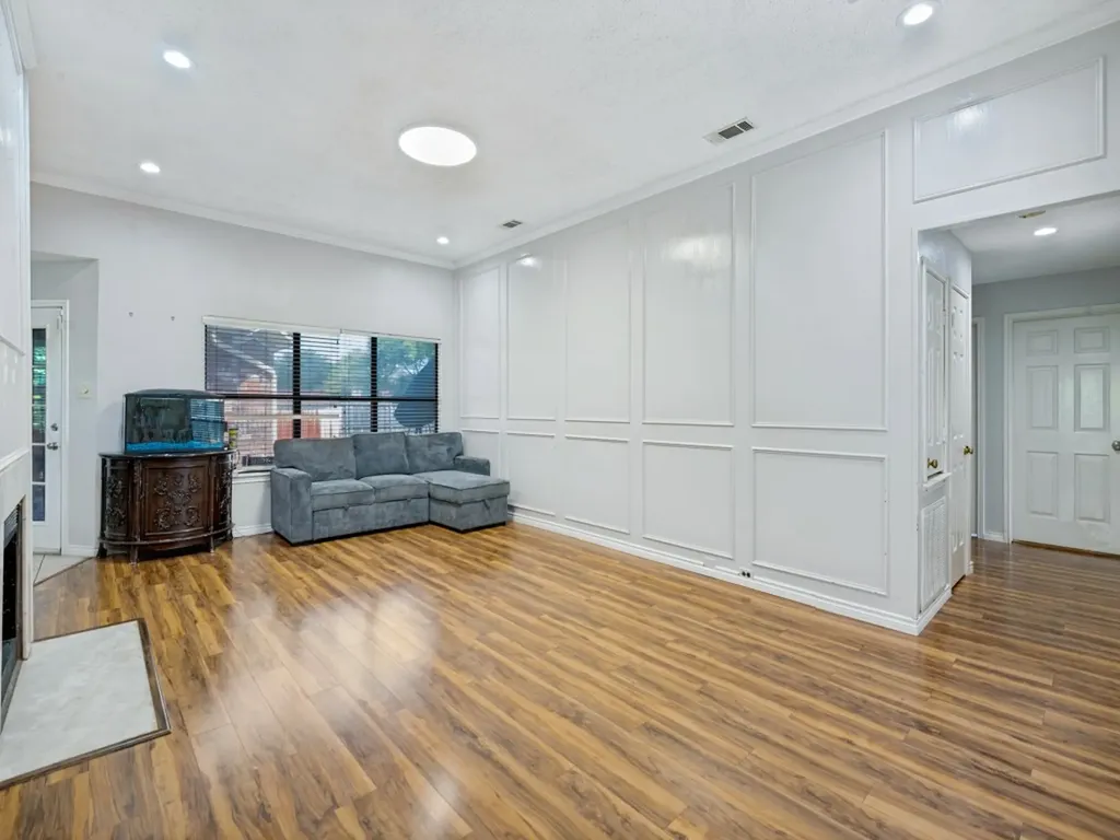 3000 Presidio Circle Carrollton TX 75007