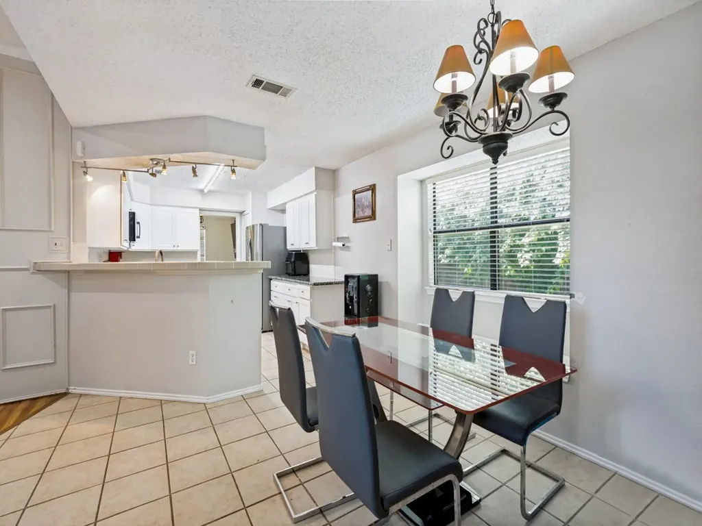 3000 Presidio Circle Carrollton TX 75007