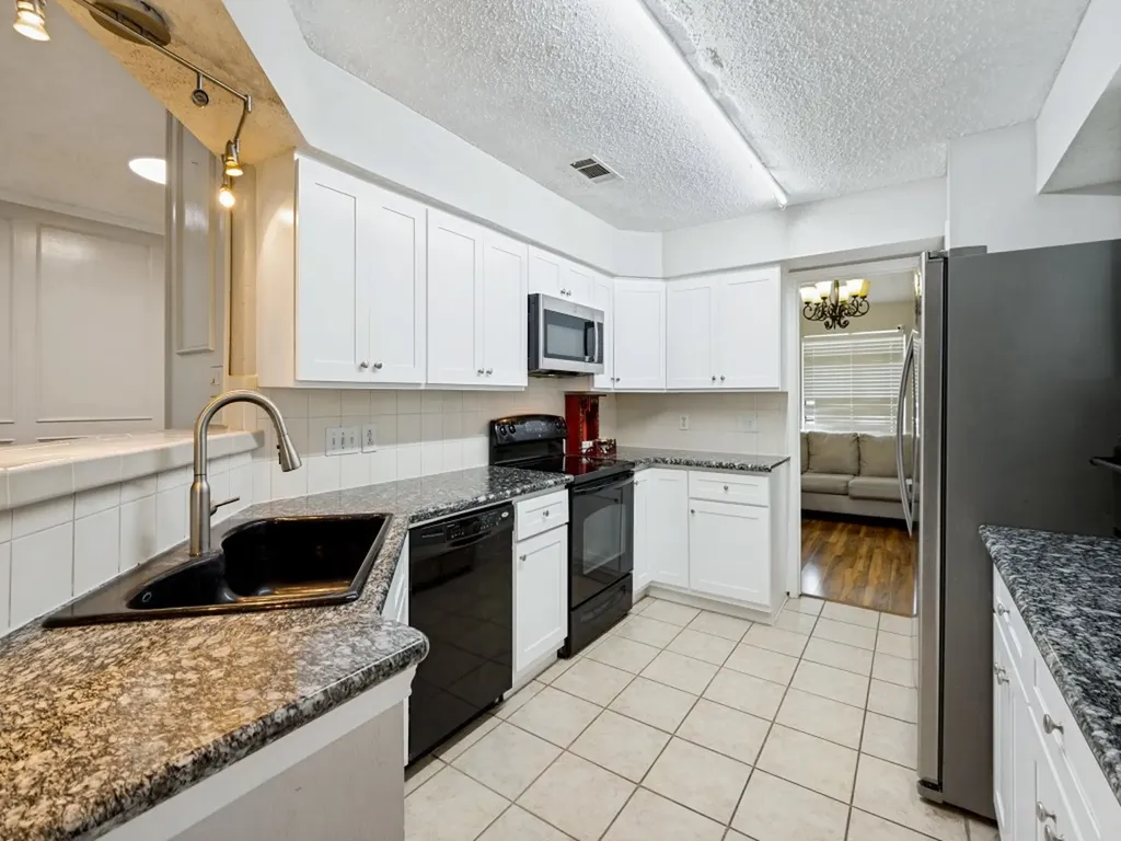 3000 Presidio Circle Carrollton TX 75007