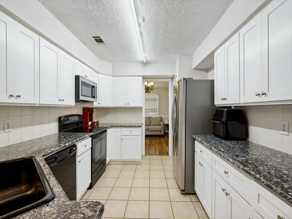 3000 Presidio Circle Carrollton TX 75007