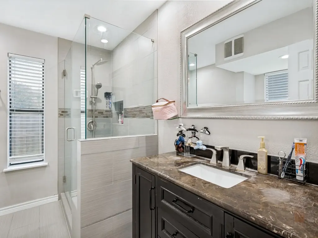 3000 Presidio Circle Carrollton TX 75007