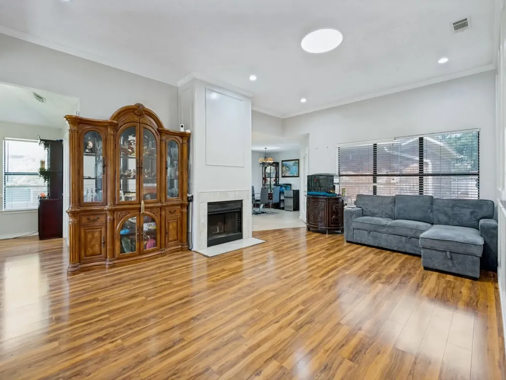 3000 Presidio Circle Carrollton TX 75007