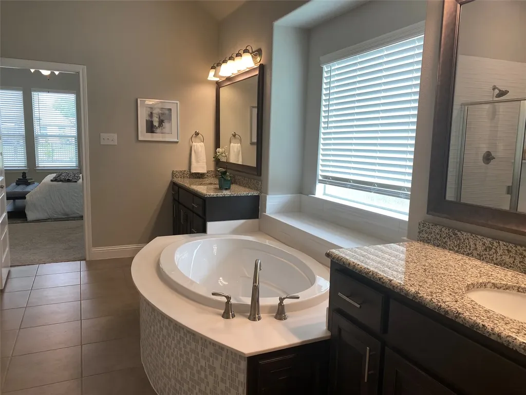 209 Johnson Street Granbury TX 76048