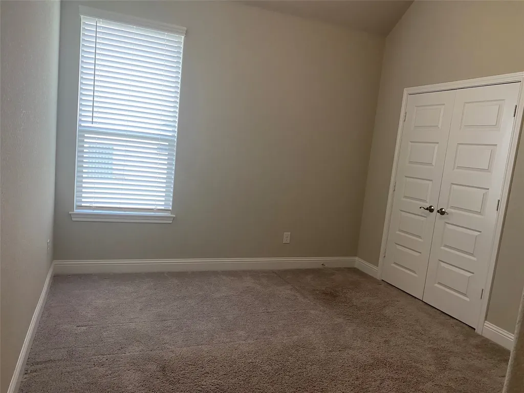 209 Johnson Street Granbury TX 76048