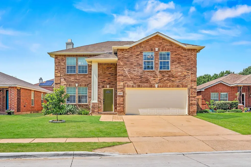 1725 Trego Drive Fort Worth TX 76247