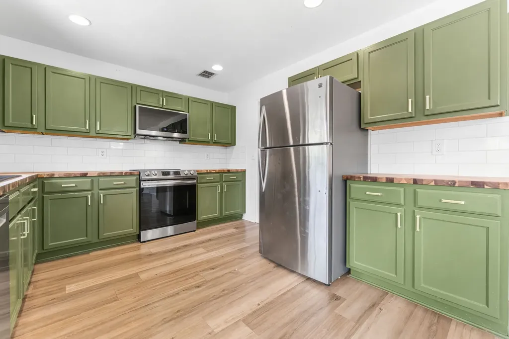 1725 Trego Drive Fort Worth TX 76247