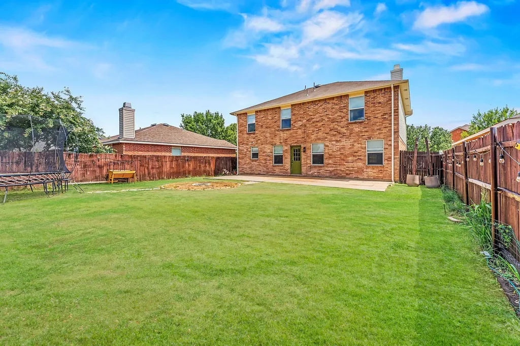 1725 Trego Drive Fort Worth TX 76247