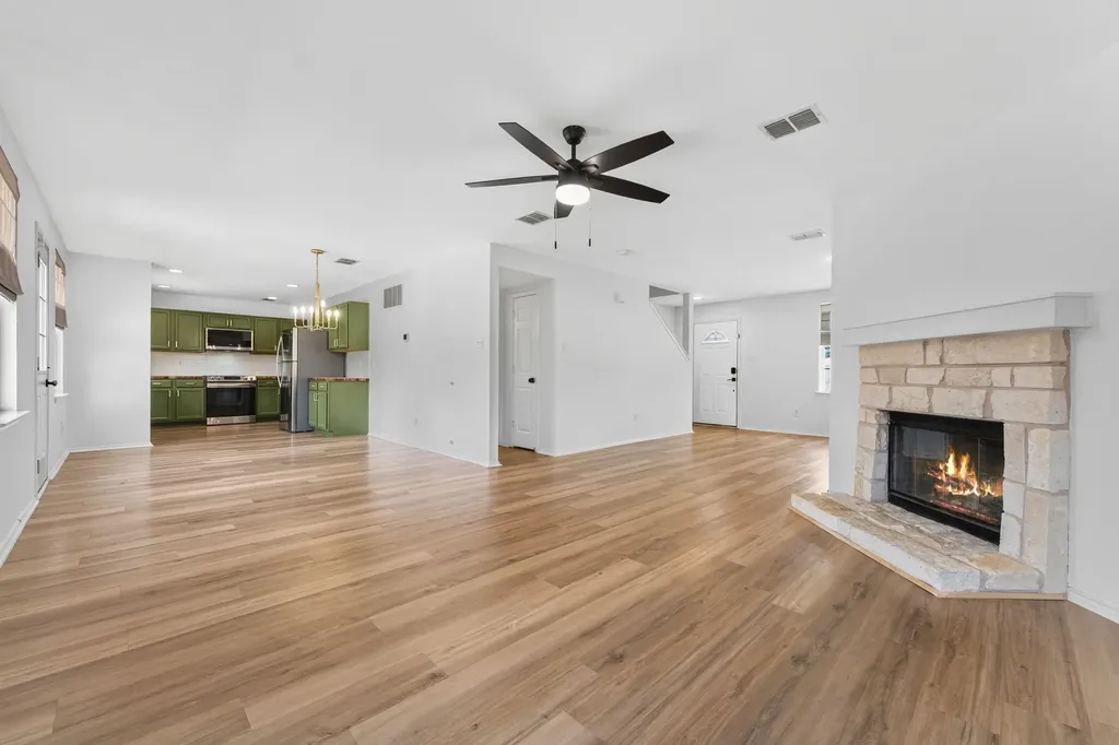 1725 Trego Drive Fort Worth TX 76247