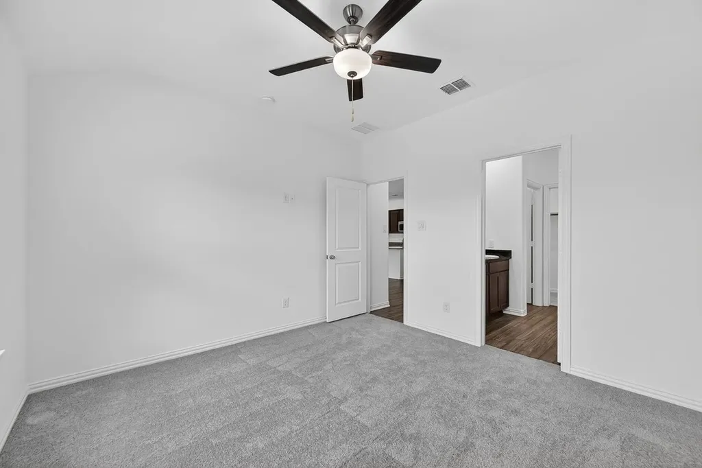 2343 Buffalo Bayou Way Crandall TX 75114
