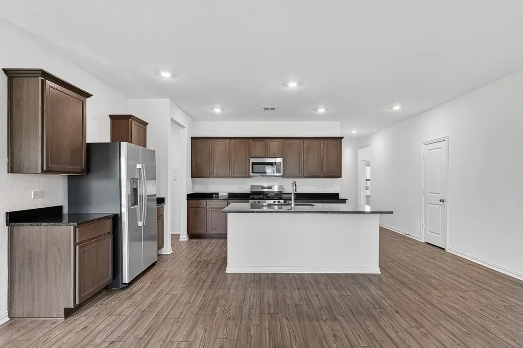 2343 Buffalo Bayou Way Crandall TX 75114