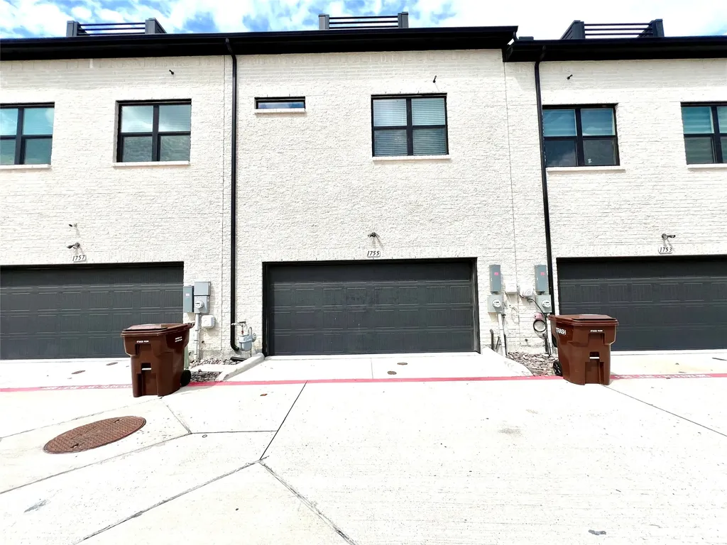 1755 Montgomery Drive Plano TX 75075