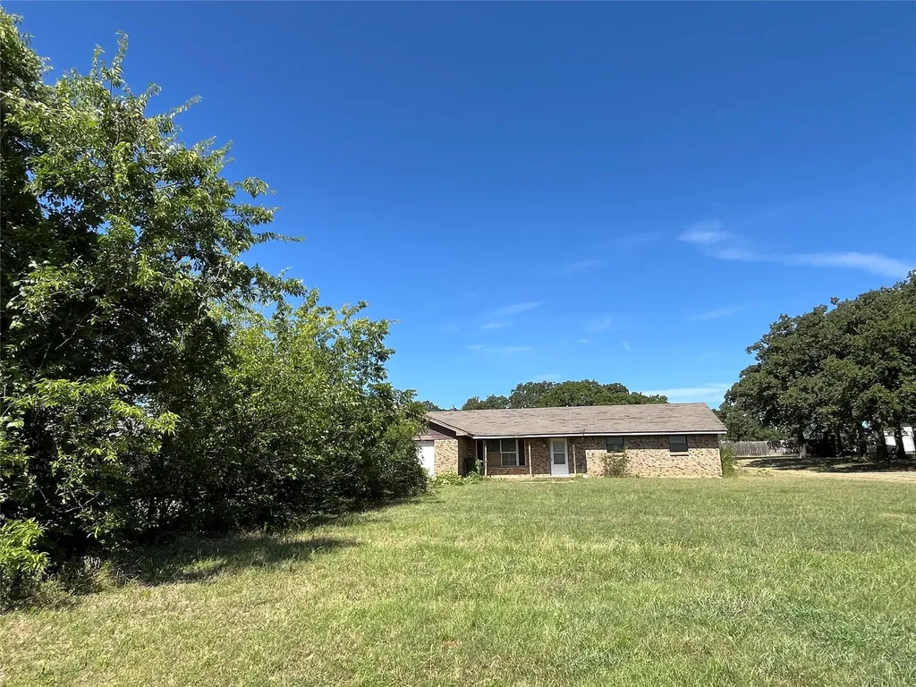 5324 Parker Henderson Road Fort Worth TX 76119