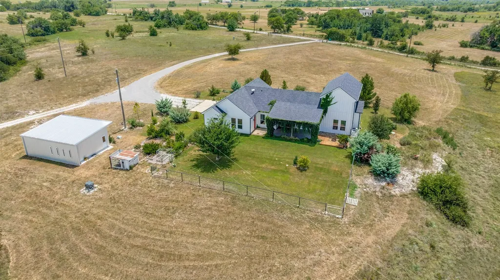 1346 County Road 2625 Decatur TX 76234