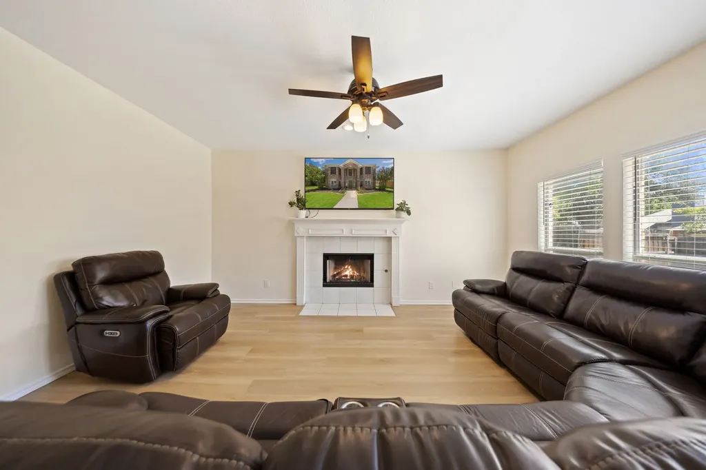 4216 Mulberry Drive Carrollton TX 75010