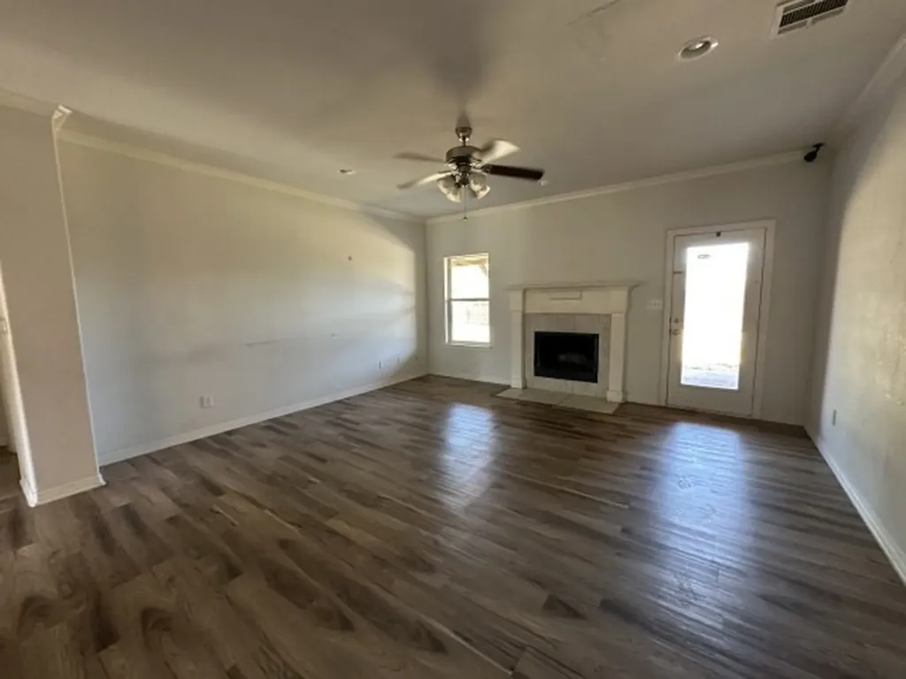 104 Dovehill Circle Red Oak TX 75154