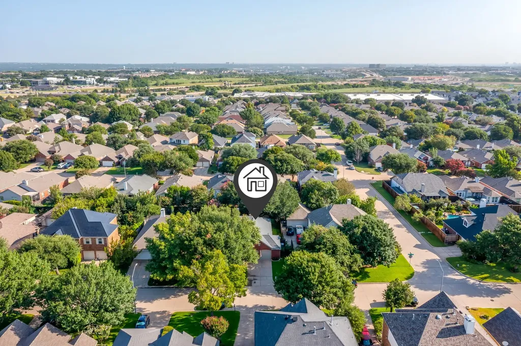6904 Spring Valley Way Fort Worth TX 76132