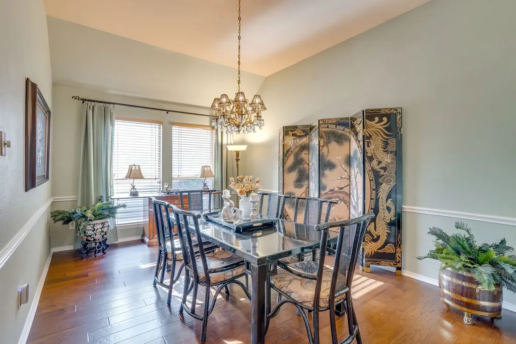 6904 Spring Valley Way Fort Worth TX 76132