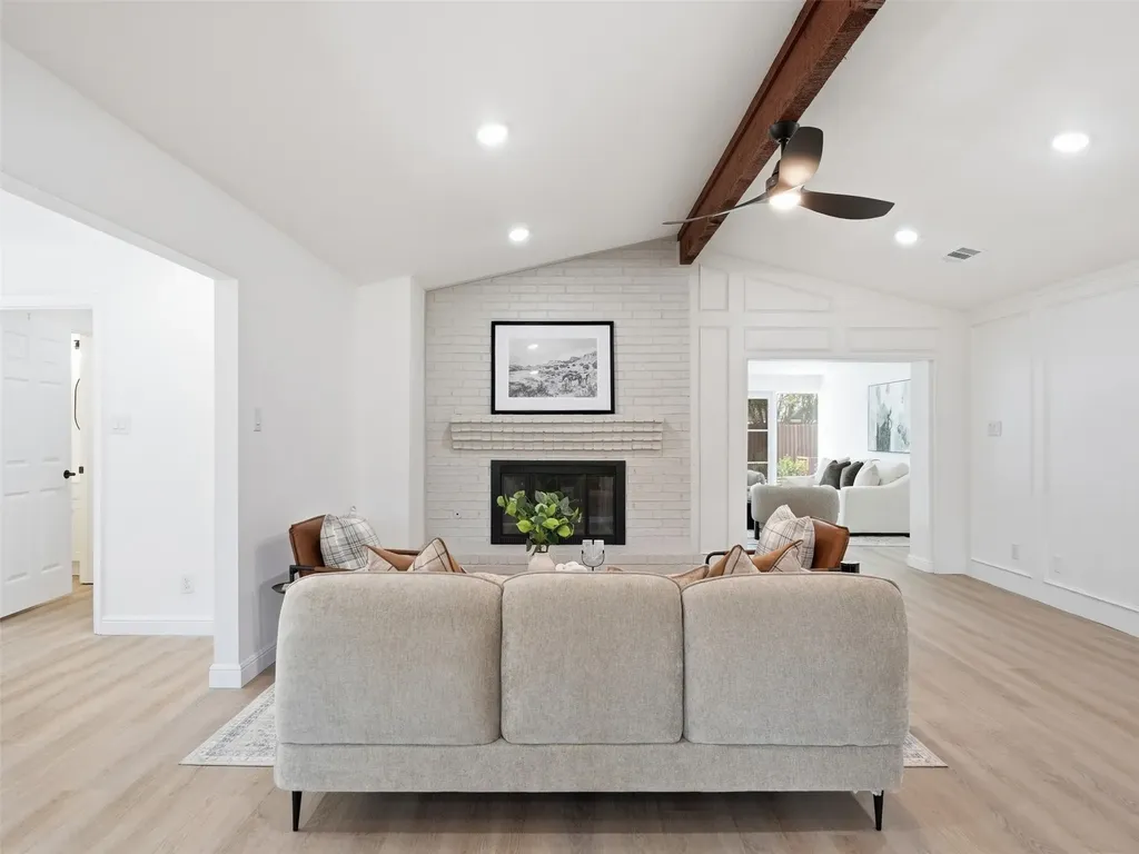 2369 Claridge Circle Plano TX 75075