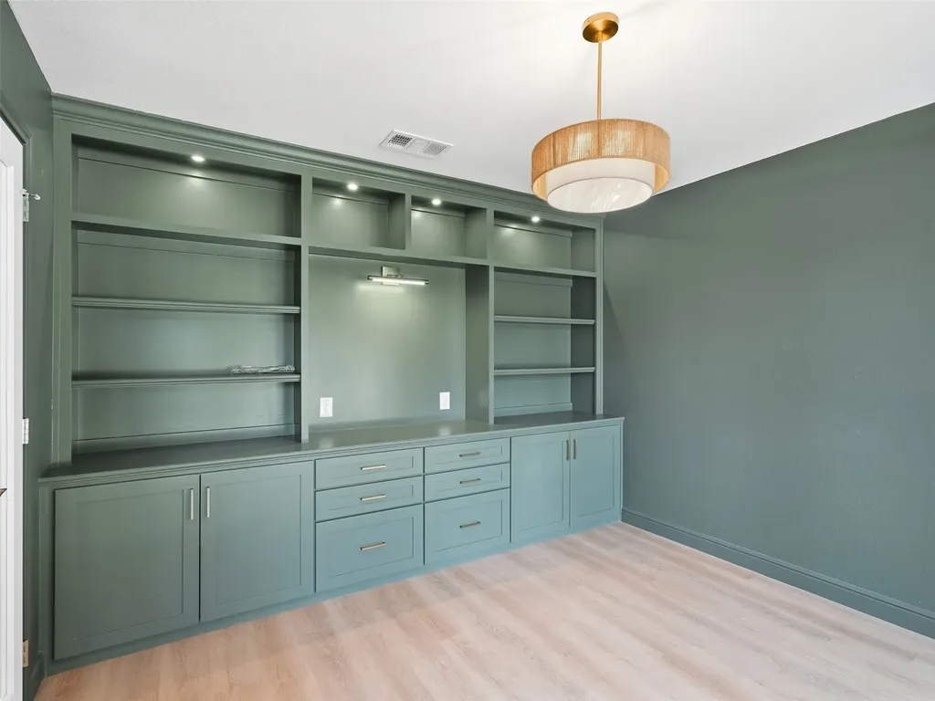 2369 Claridge Circle Plano TX 75075