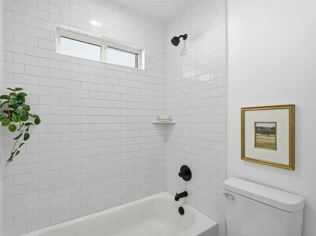 2369 Claridge Circle Plano TX 75075