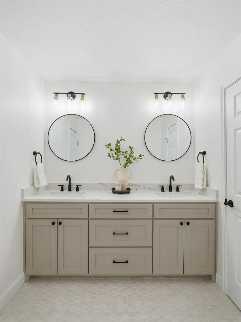 2369 Claridge Circle Plano TX 75075