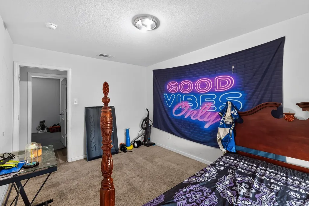 432 Glen Meadow Drive Glenn Heights TX 75154