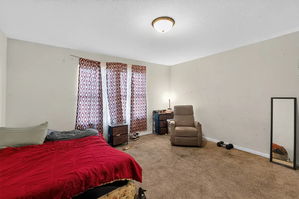 432 Glen Meadow Drive Glenn Heights TX 75154