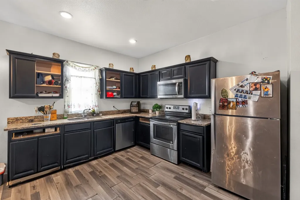 432 Glen Meadow Drive Glenn Heights TX 75154