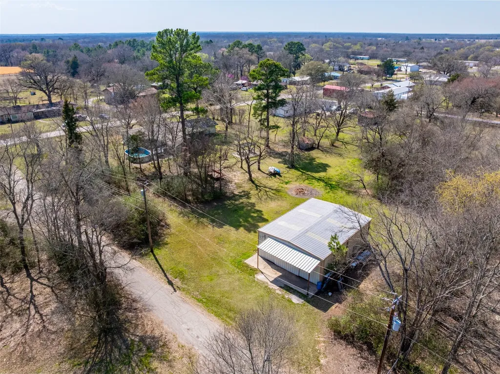 609 E Quitman Street Alba TX 75410