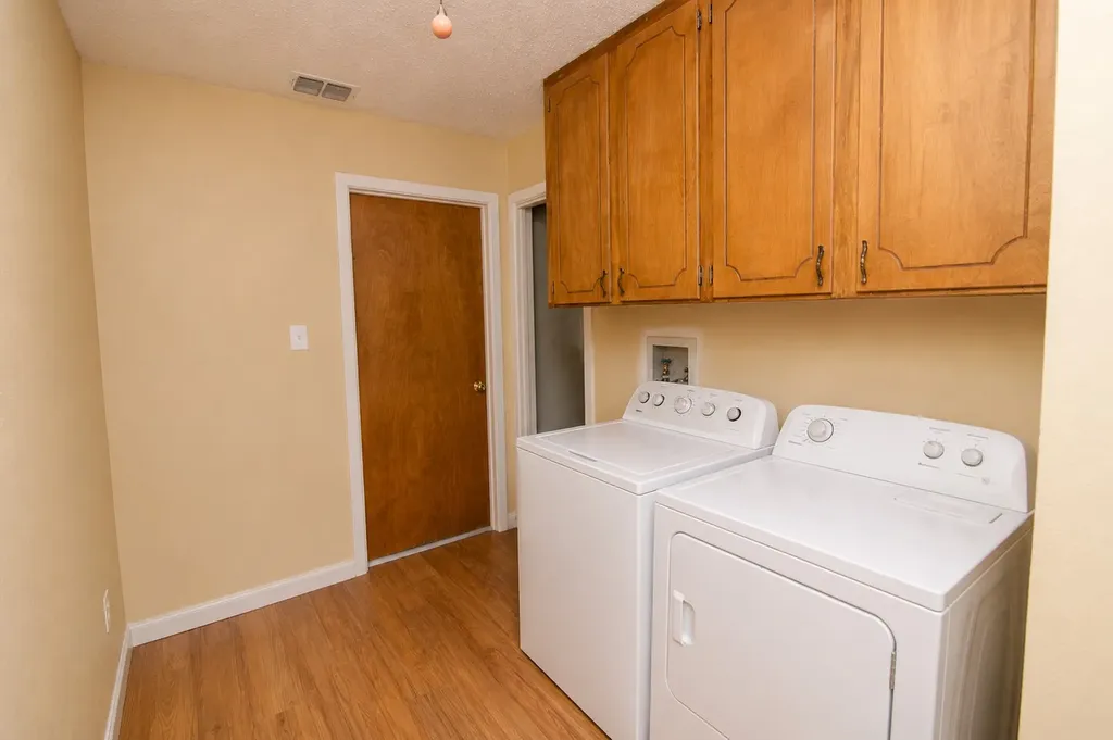 5132 Fairway Circle De Cordova TX 76049