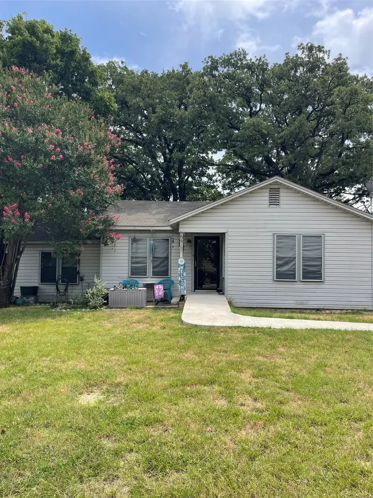 5801 Estes Avenue Forest Hill TX 76119