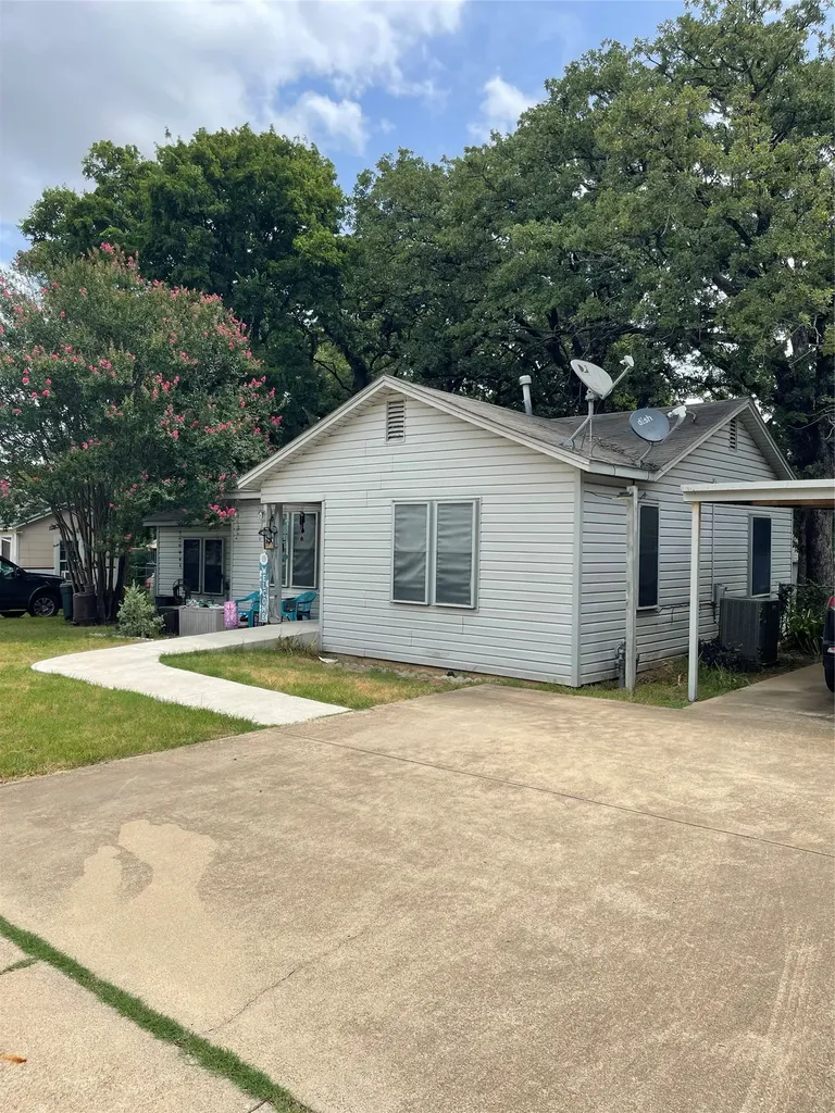 5801 Estes Avenue Forest Hill TX 76119
