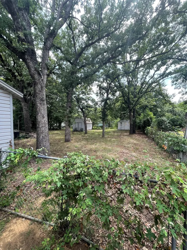 5801 Estes Avenue Forest Hill TX 76119