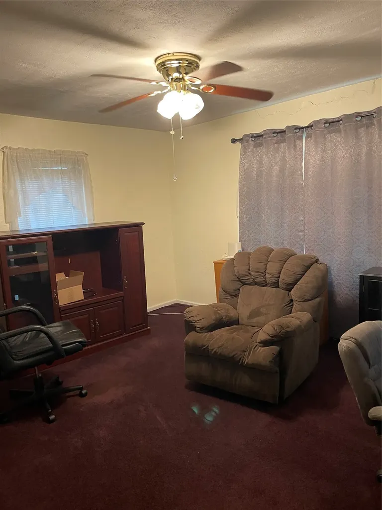 5801 Estes Avenue Forest Hill TX 76119