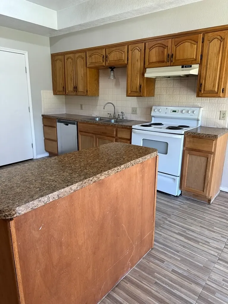 320 Lochridge Drive Azle TX 76020